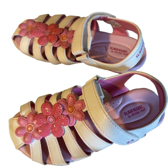 Lot of 2 sandals Surprise by Stride Rite and Old navy sizes 11 and 12 - Picture 2 of 6